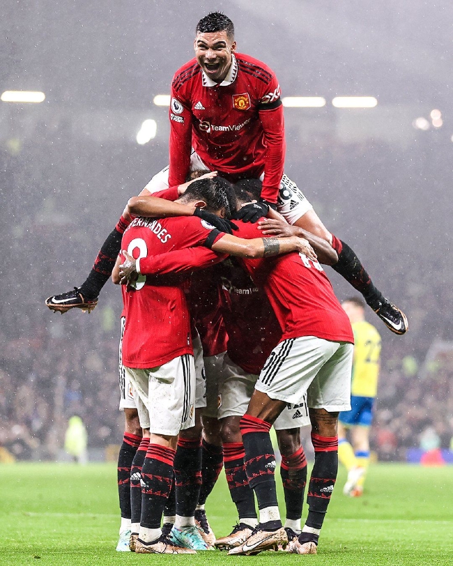 了她的个人 了她的个人